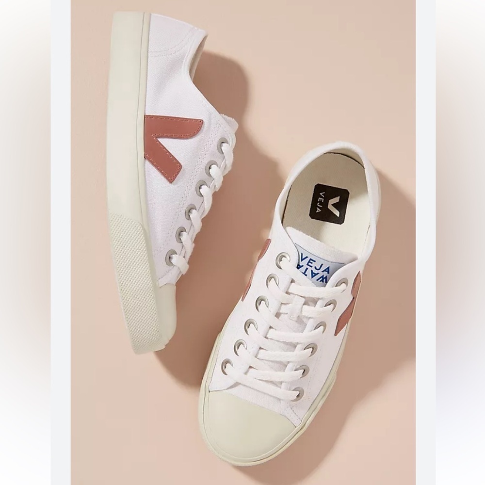 Veja wata anthropology White and Pink Low-Top Sneakers